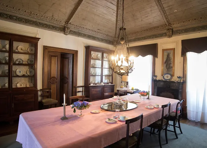 Couette-café Casa Do Campo - Turismo De Castelbuono